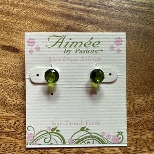 Aime’e by Pastore Sterling Silver Stud Earrings Birthstone Peridot August NWT